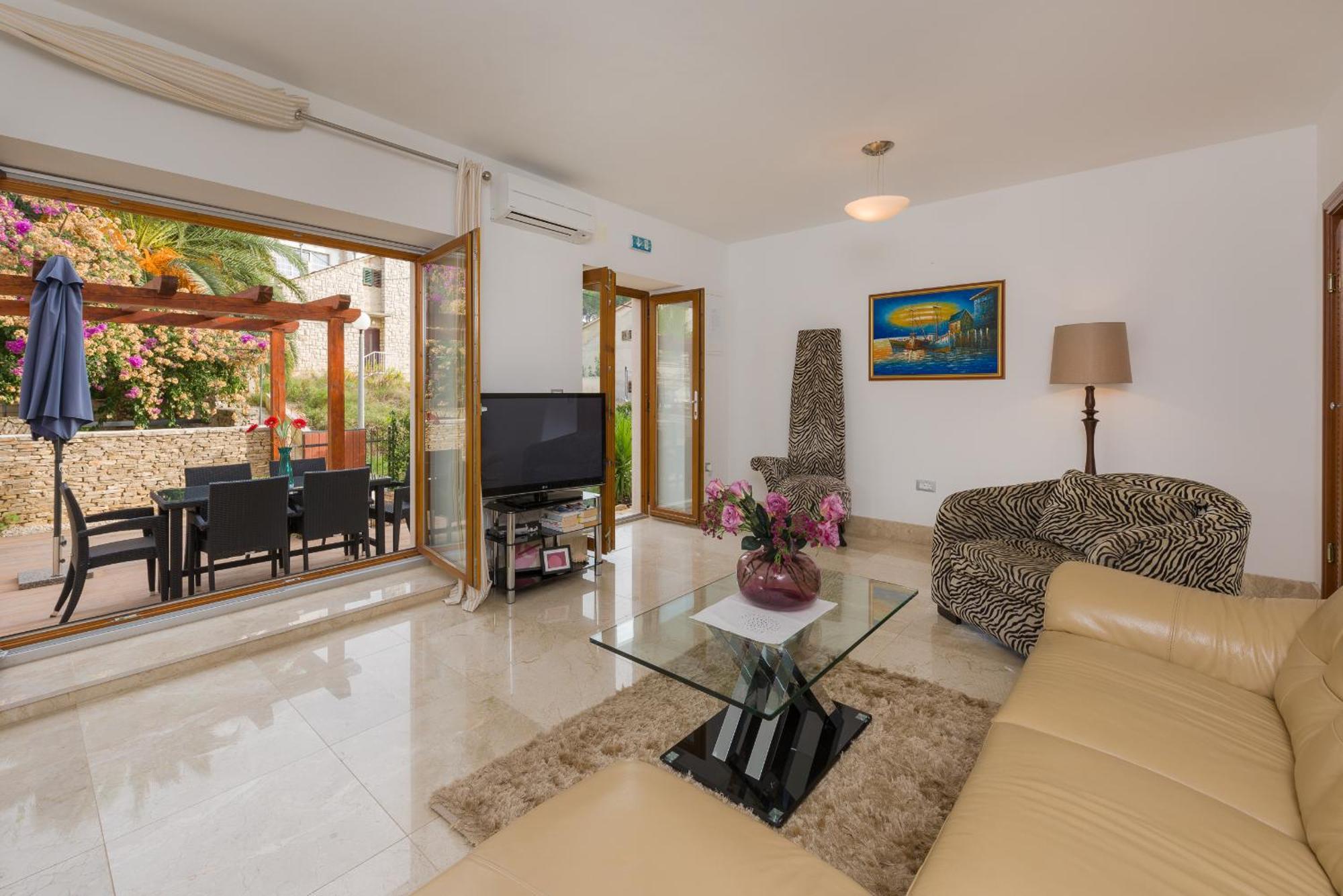 Apartments - Villa Ana Milna  Luaran gambar