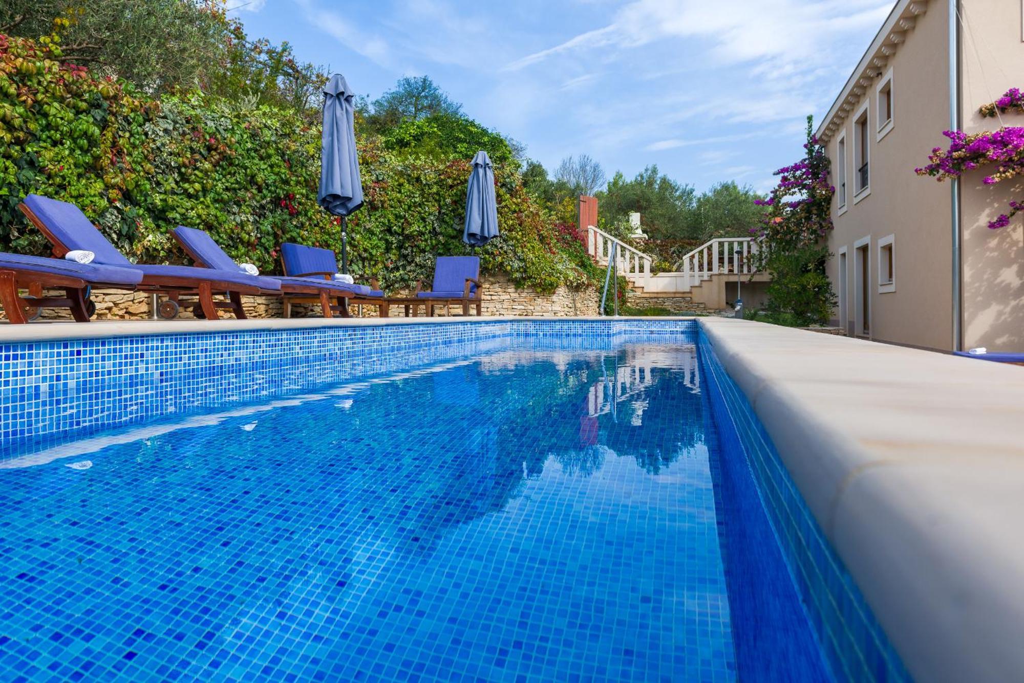 Apartments - Villa Ana Milna  Luaran gambar