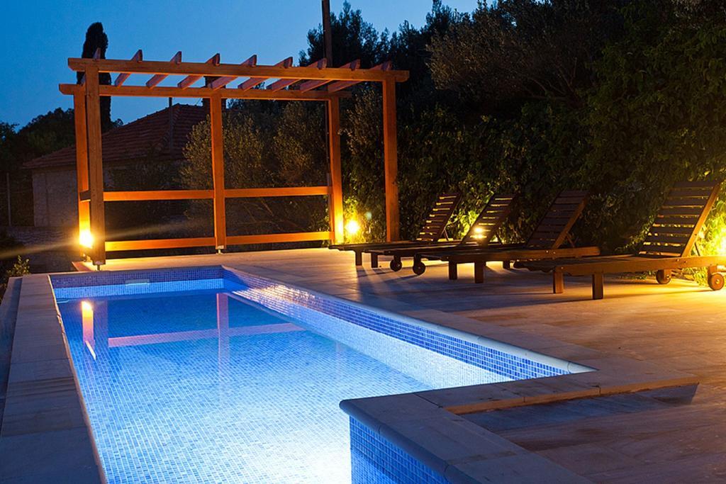 Apartments - Villa Ana Milna  Luaran gambar